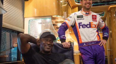 image_1010669_20200922_ob_9d84ec_denny-hamlin-michael-jordan